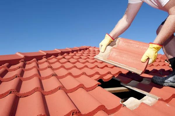 Roof Replacement Kansas City Experts Ensuring Long-Lasting Protection