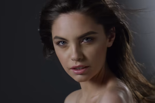 Worldwide Companion Agency for Travel and Lifestyle