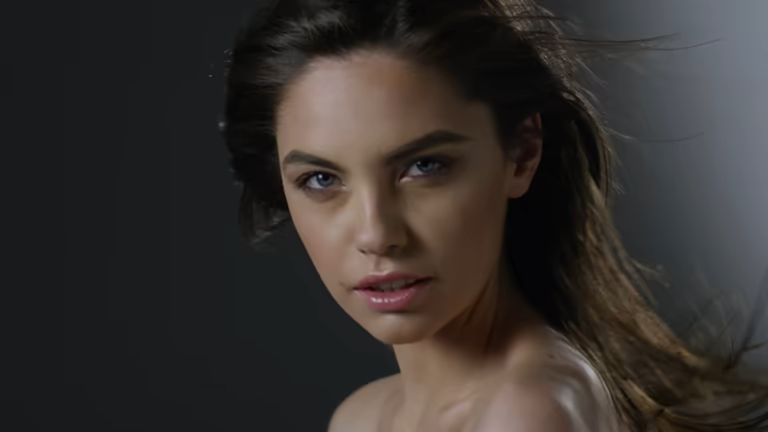 Worldwide Companion Agency for Travel and Lifestyle