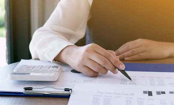 Efficient Fractional Bookkeeping Services That Save Time and Money