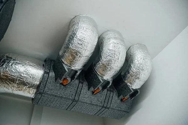 When to Call an HVAC Professional in Henderson